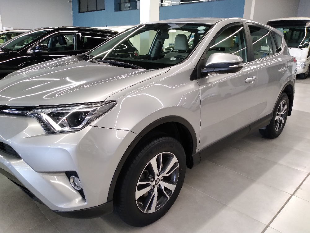 تويوتا راف 4